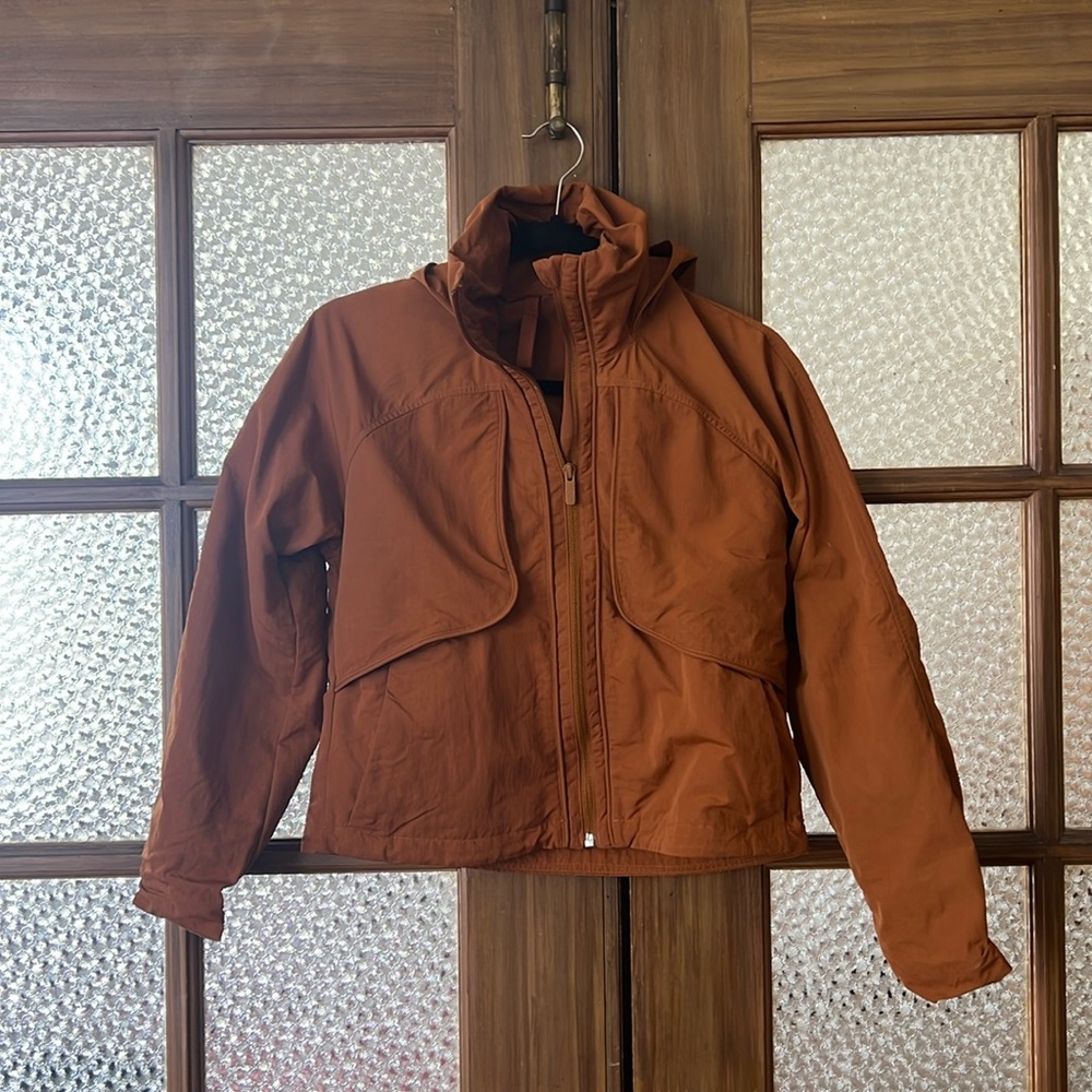 Lululemon crop jacket
